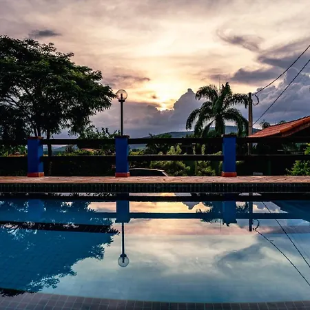 Chacara Top, Com Vista Das Montanhas, Piscina, Pet Friendly,, Estacionamento ,Wi-Fi 213 Mbps Tuiuti Exterior photo